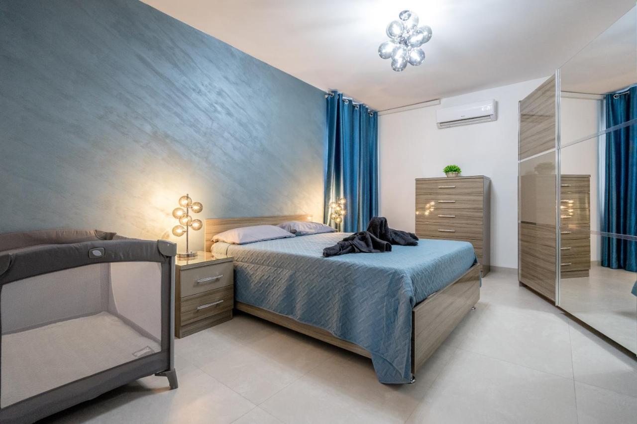 Brand New 3Br Apartment Close To All Amenities セント・ポールズ・ベイ エクステリア 写真