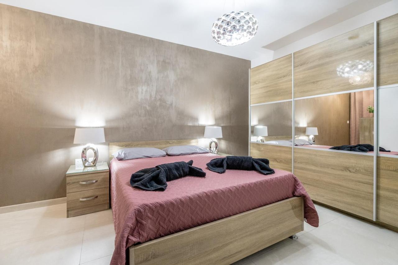 Brand New 3Br Apartment Close To All Amenities セント・ポールズ・ベイ エクステリア 写真