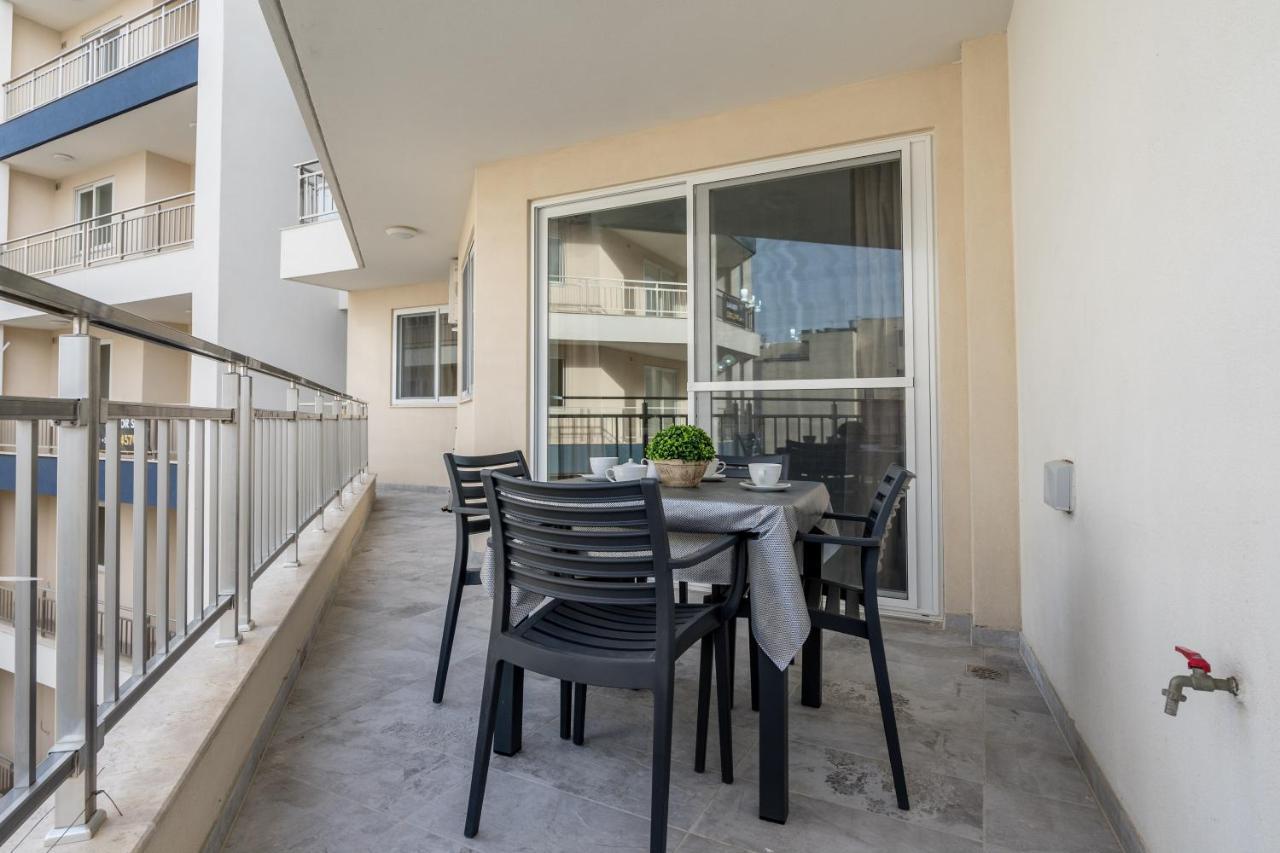 Brand New 3Br Apartment Close To All Amenities セント・ポールズ・ベイ エクステリア 写真
